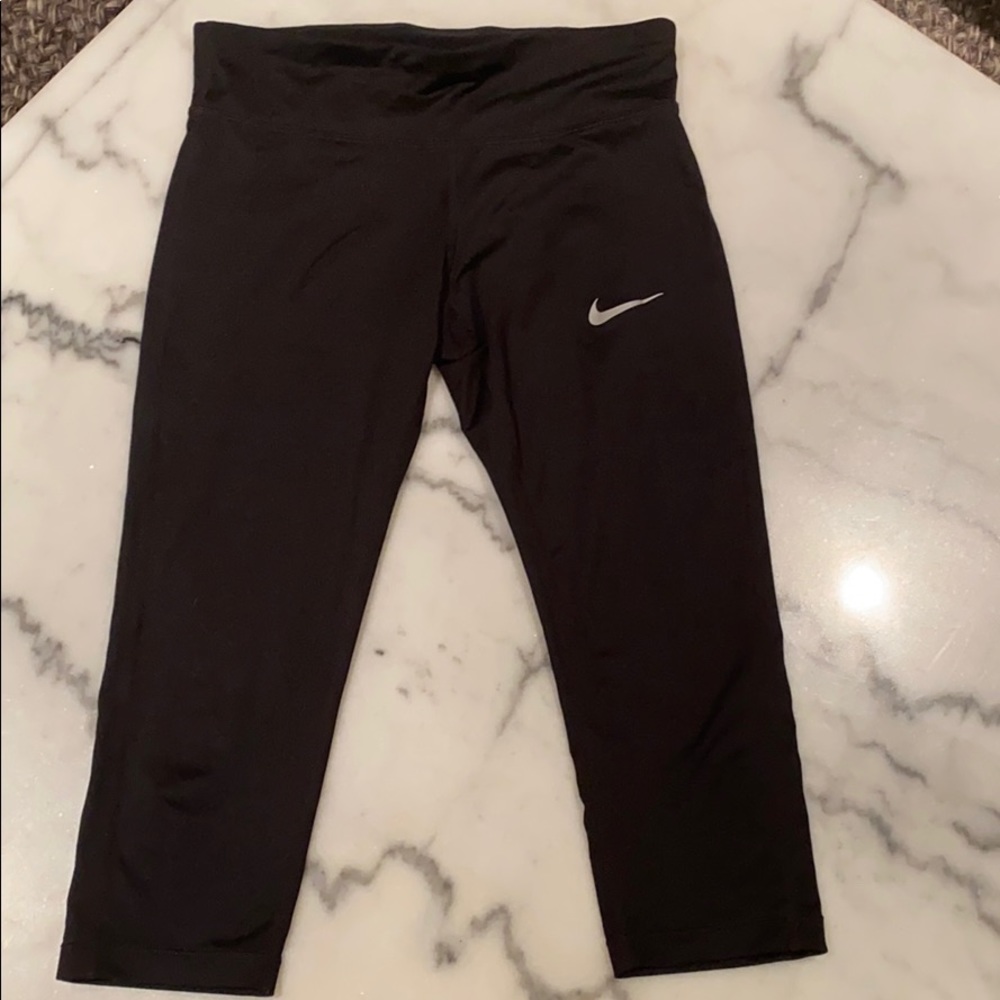 Brand new nike capris!